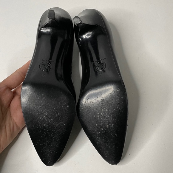 Vintage Chanel Black Leather Vernis Cap Toe Heels NWB 36.5 Italy - Picture 9 of 11